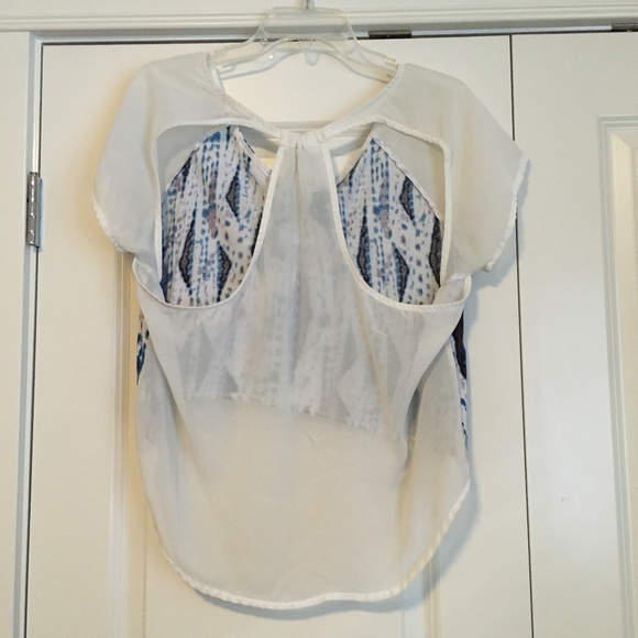 High low mesh top - Picture 3 of 3